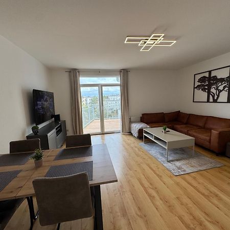 Grosse Wohnung Mit Xxl-Balkon In Schwerin Mitte מראה חיצוני תמונה