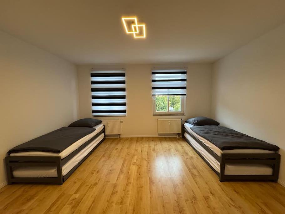 Grosse Wohnung Mit Xxl-Balkon In Schwerin Mitte מראה חיצוני תמונה