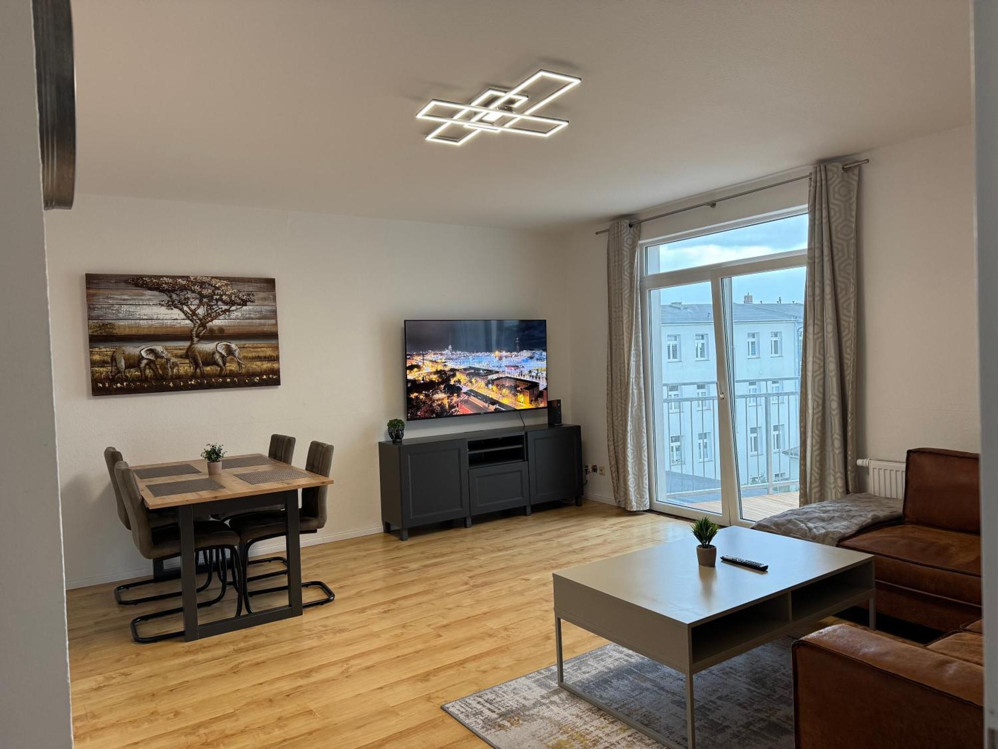 Grosse Wohnung Mit Xxl-Balkon In Schwerin Mitte מראה חיצוני תמונה